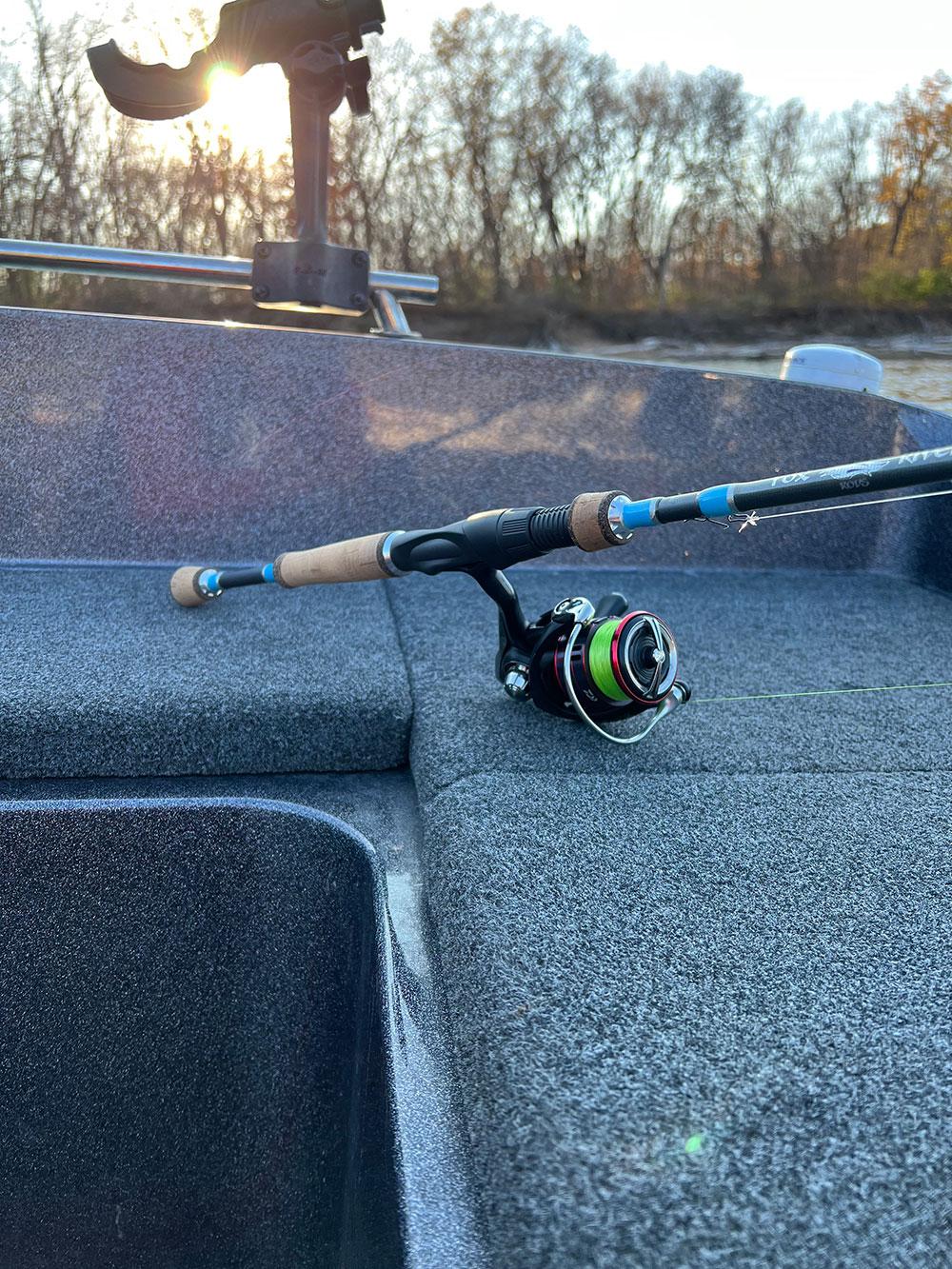 MEDIUM 7'6 SPINNING ROD